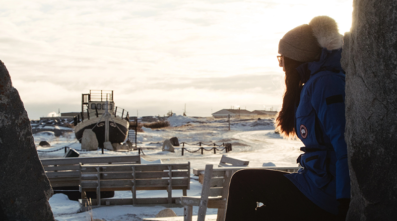 Canada-Goose-lance-une-strategie-impact-durable-800x445